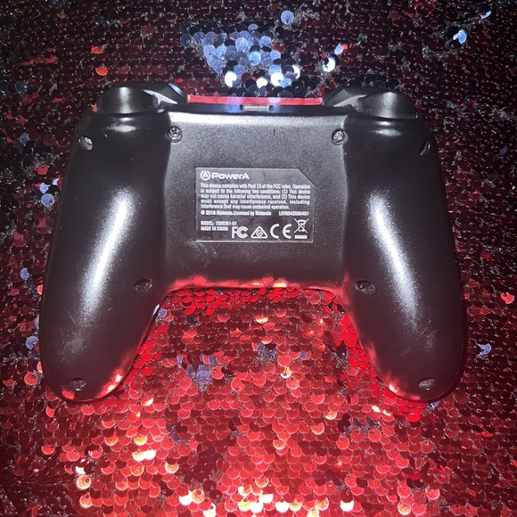 Nintendo switch controller - Picture 2 of 3